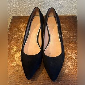Linda Paolo Bardot Pump